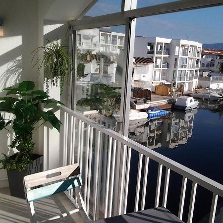 Superbe Appartement , Tout Confort, 40 M2 + 10 M2 Terrasse Empuriabrava Esterno foto