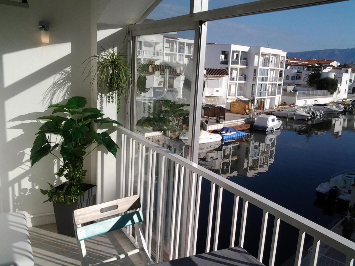 Superbe Appartement , Tout Confort, 40 M2 + 10 M2 Terrasse Empuriabrava Esterno foto