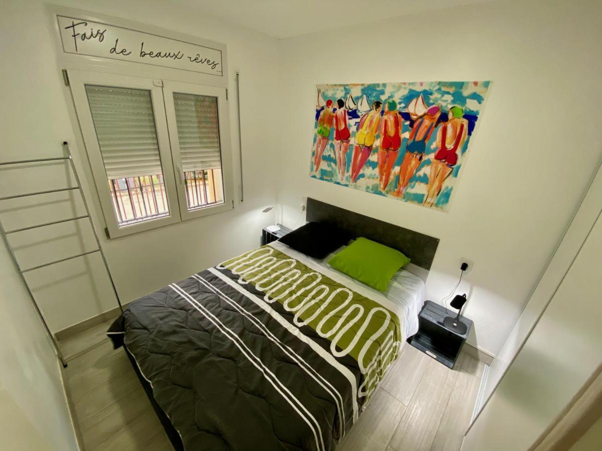 Superbe Appartement , Tout Confort, 40 M2 + 10 M2 Terrasse Empuriabrava Esterno foto