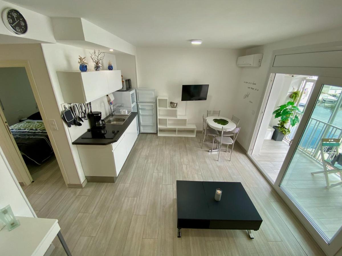 Superbe Appartement , Tout Confort, 40 M2 + 10 M2 Terrasse Empuriabrava Esterno foto